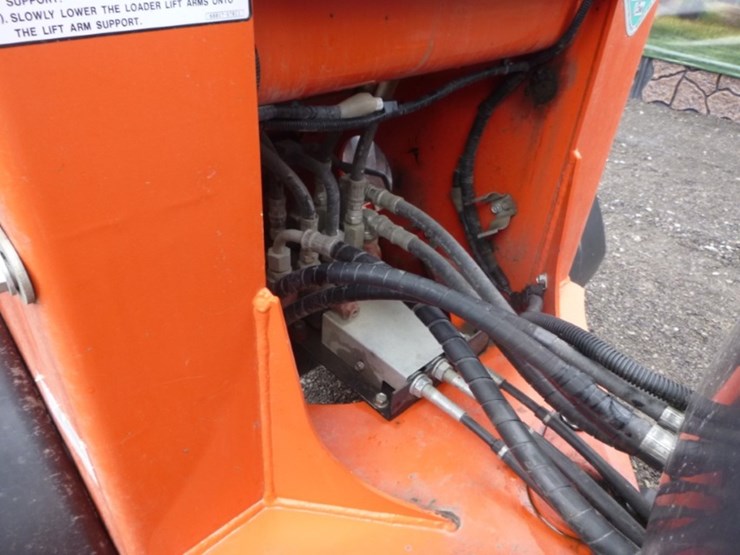 kubota-r430-image-22