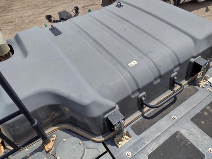 case-cx350d-image-38