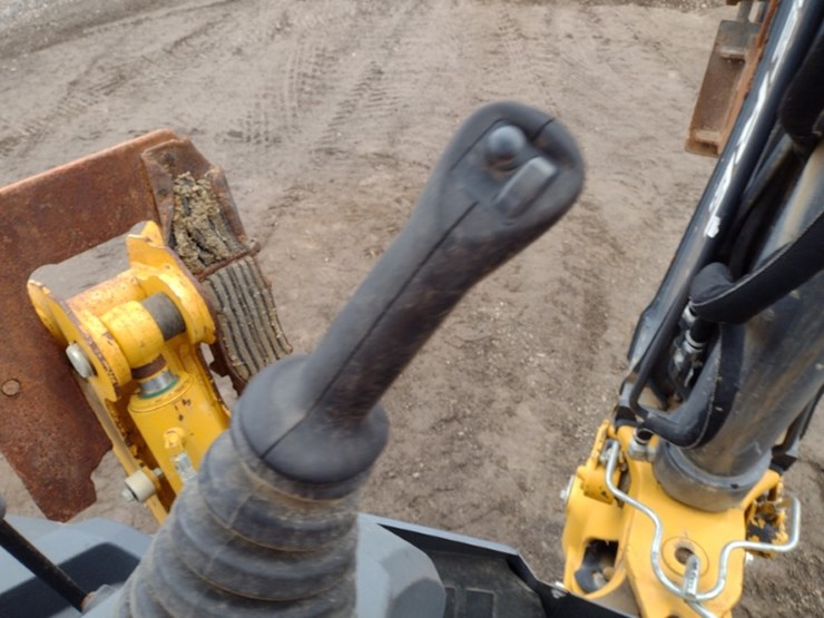 deere-310sl-image-11