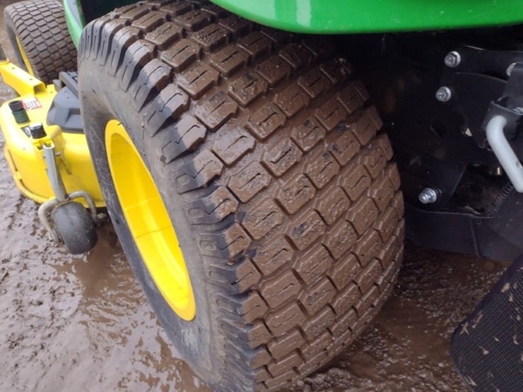 john-deere-x750-image-13