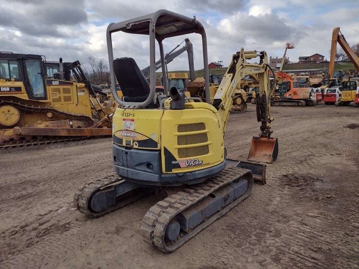 yanmar-vio35-image-46