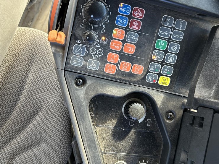 2022-case-ih-maxxum-150-image-57