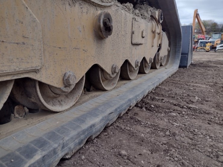 caterpillar-299d3-xe-image-32