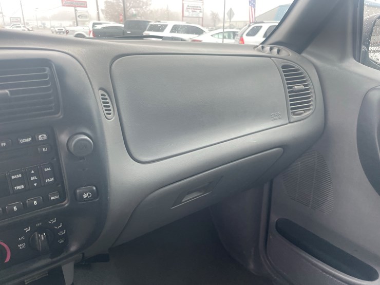 2001-ford-ranger-xlt-image-22