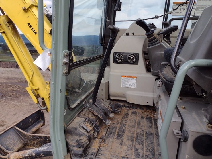 9-yanmar-vio45-image-12