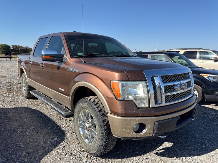 2011-ford-f150-lariat-image-2