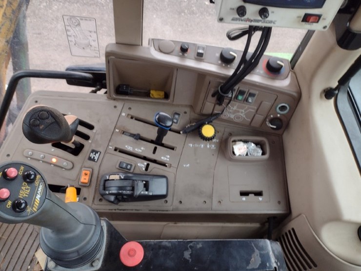 john-deere-7130-image-11