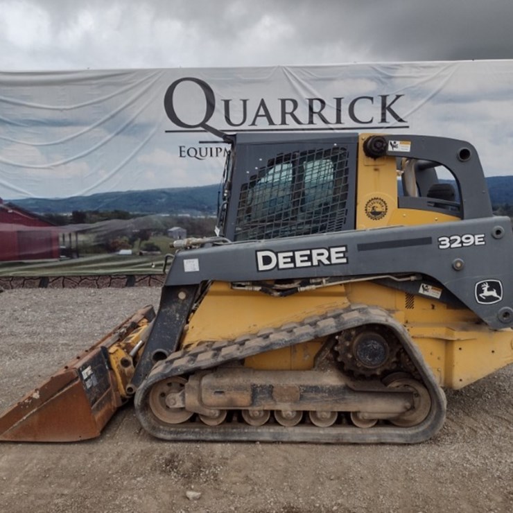 DEERE 329E