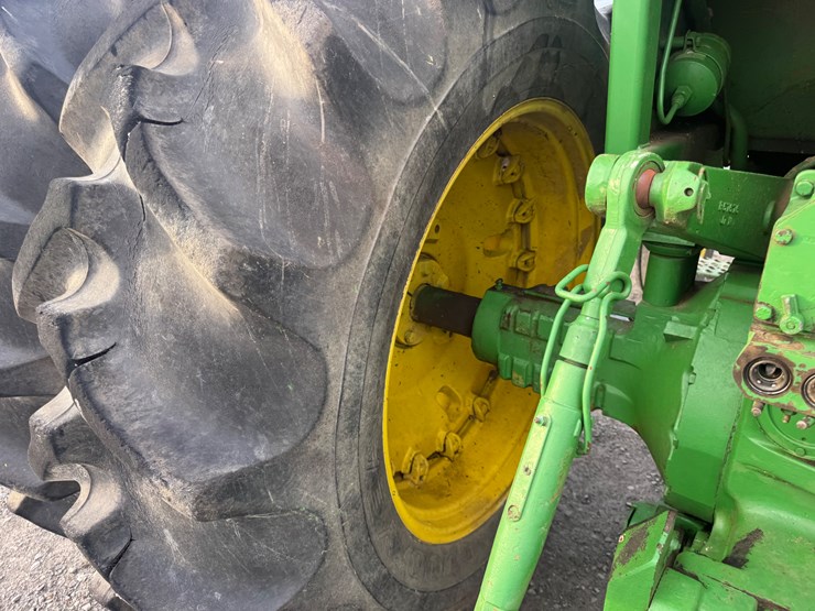 john-deere-4630-image-62