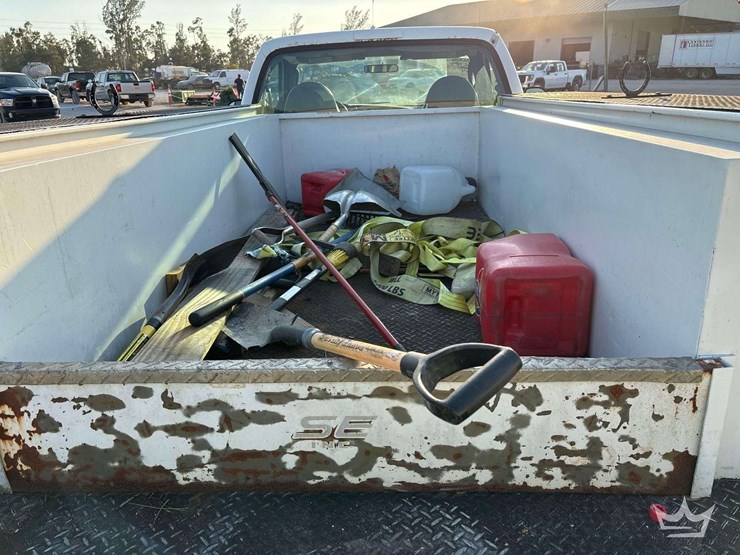 2006-ford-f450-image-17