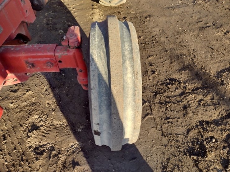 international-84-image-12