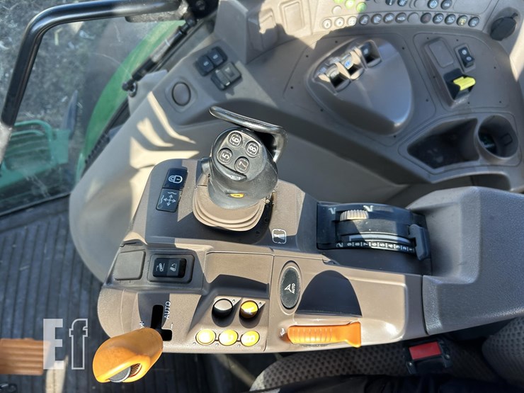 2021-john-deere-6175m-image-68