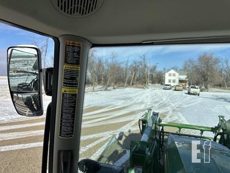 2023-john-deere-6r-155-image-65