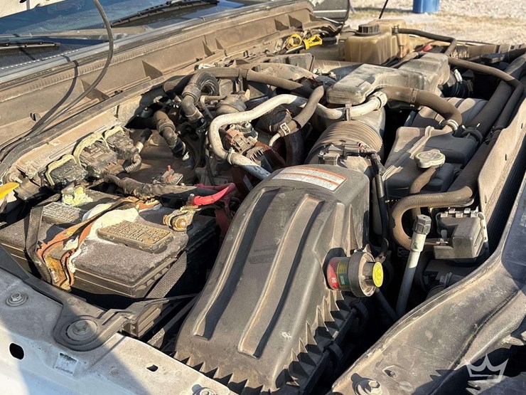 2015-godwin-184u-image-12