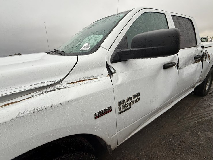 2019-dodge-1500-image-24