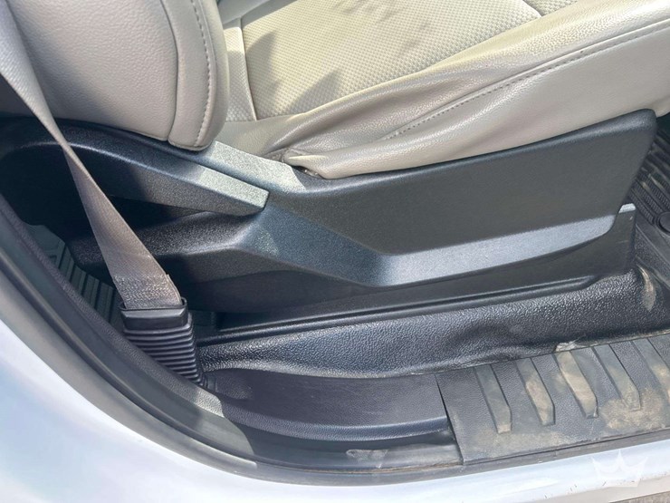 2018-ford-f350-image-23