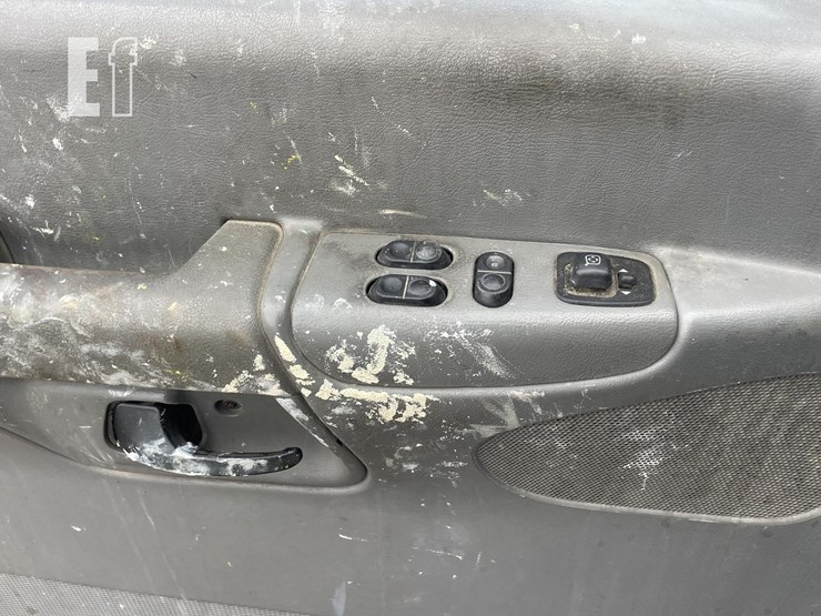 2008-ford-e150-image-12