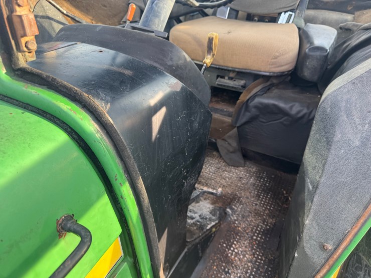 john-deere-4630-image-24