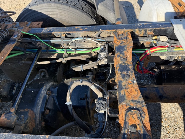 2018-freightliner-cascadia-125-image-31