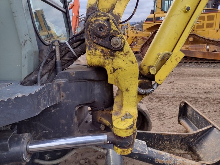 9-yanmar-vio45-image-24