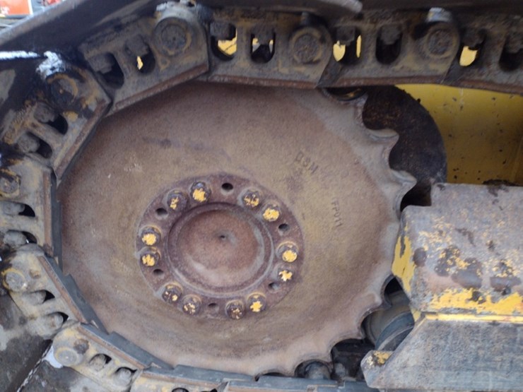 deere-650j-lt-image-30