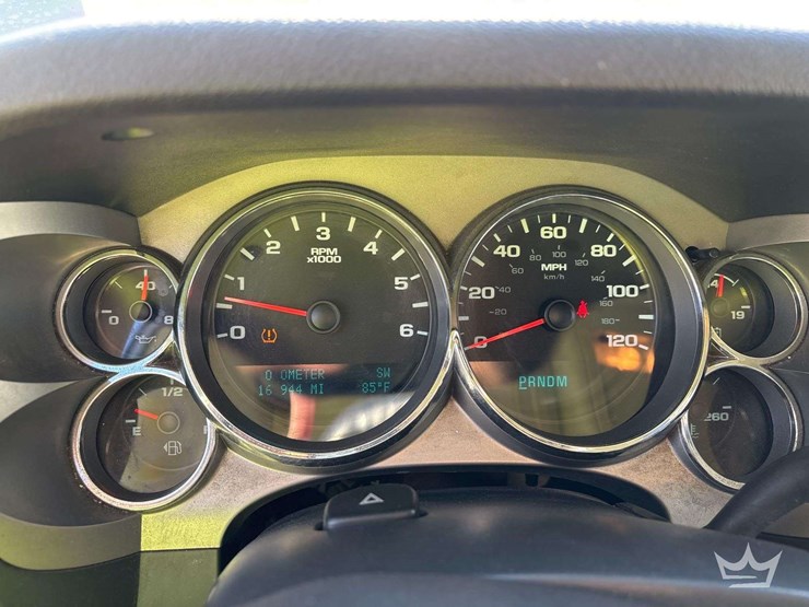 2011-gmc-sierra-1500-image-6