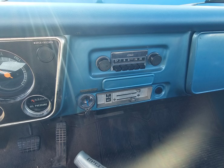 1970-chevrolet-c10-image-43