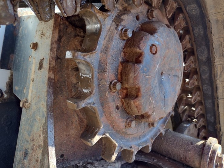 19-bobcat-t870-image-23