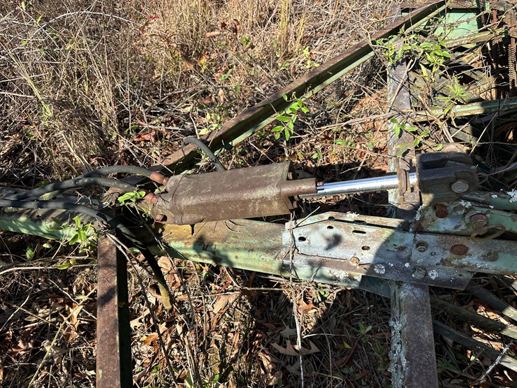 john-deere-12-image-20