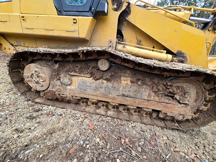 2004-caterpillar-963c-image-38