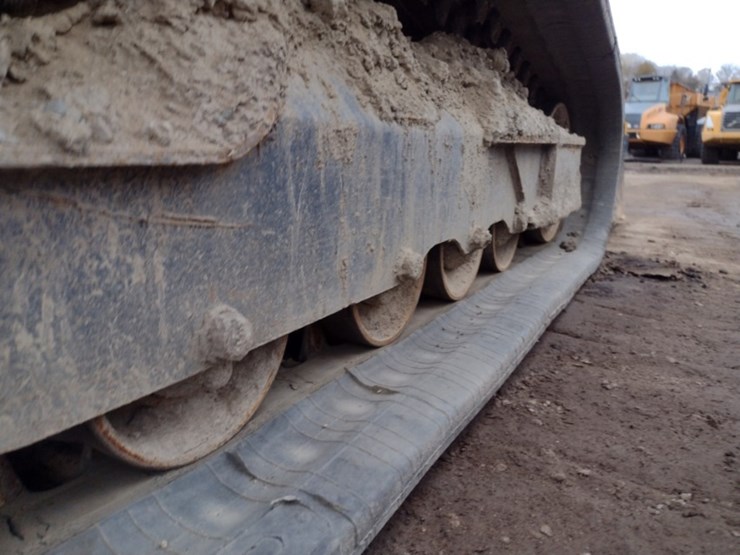 bobcat-t650-image-33