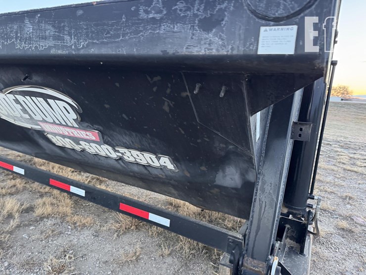 side-dump-industries-16ft-well-truck-mount-image-11