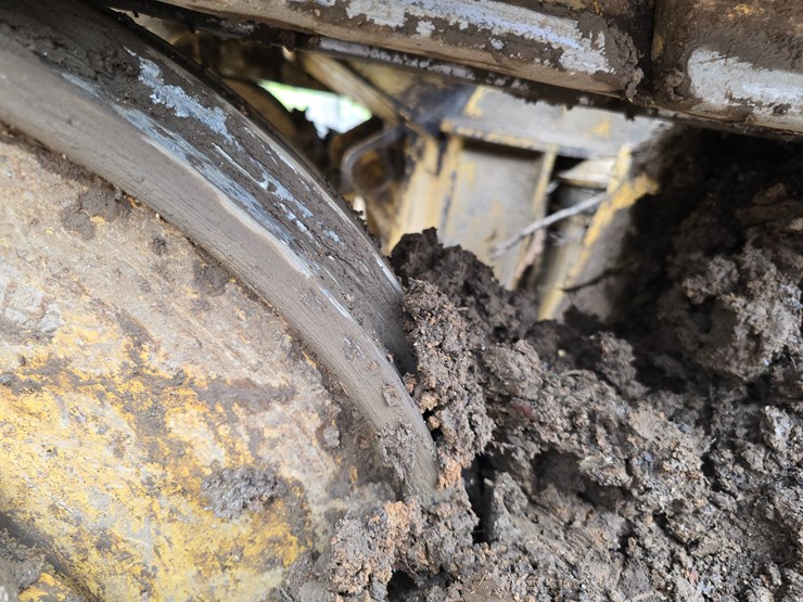 2004-caterpillar-963c-image-50