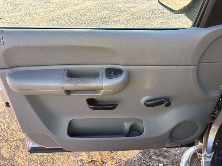 2007-chevrolet-silverado-1500-pickup-truck-image-16