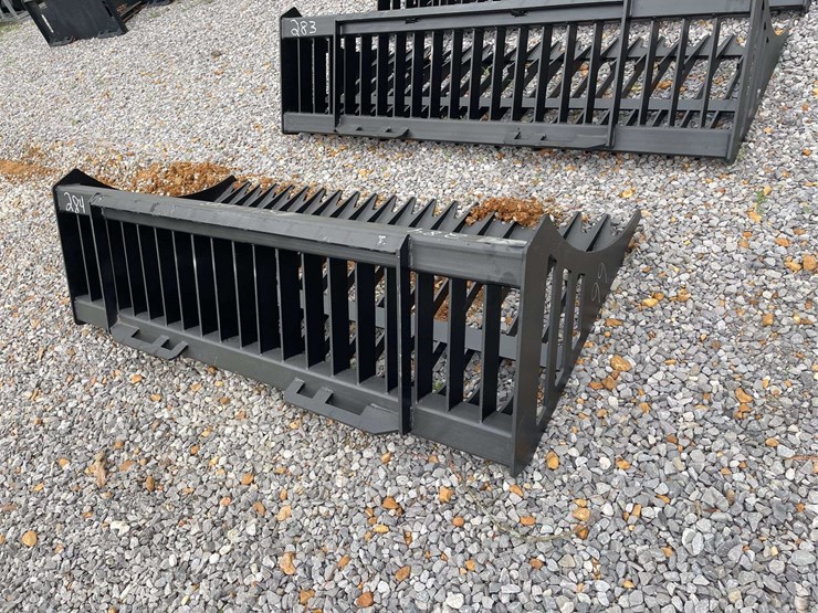 greatbear-66-inch-rock-bucket-image-2