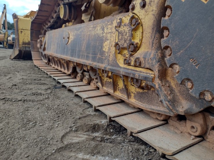 komatsu-d61ex-23-image-27