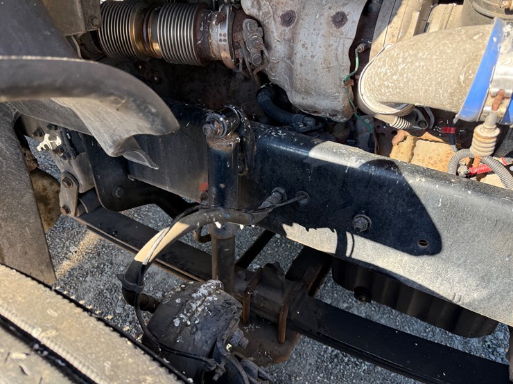 2018-freightliner-cascadia-125-image-60