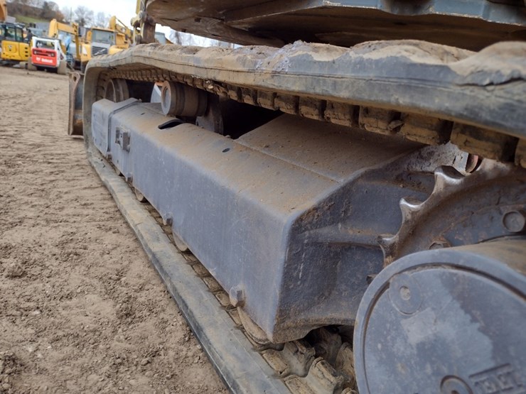 yanmar-vio35-image-29