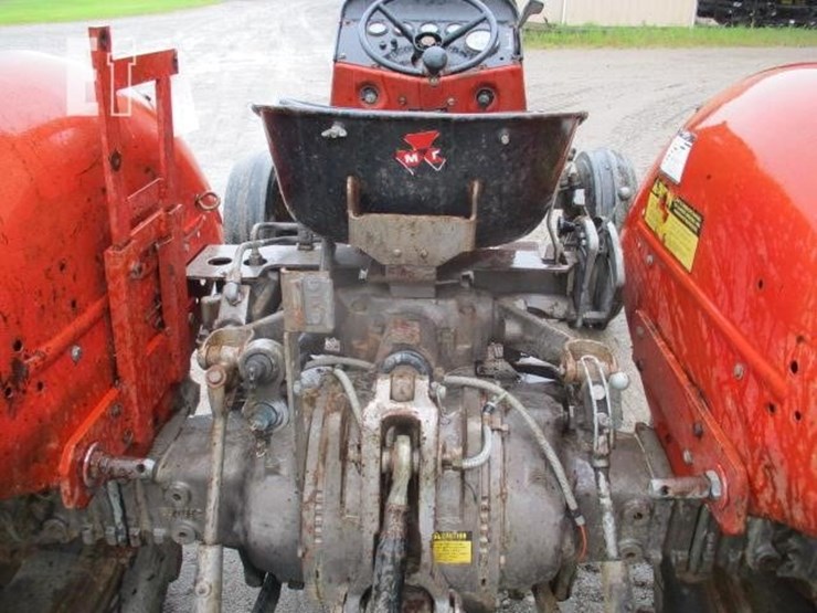 massey-ferguson-245-image-8