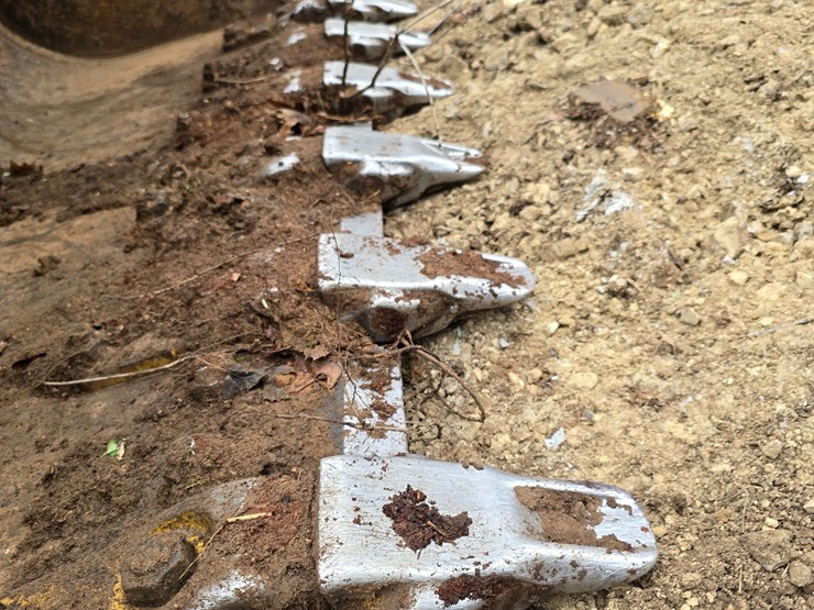 2004-caterpillar-963c-image-36