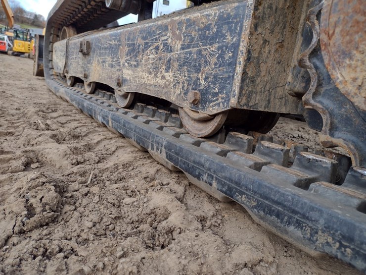 9-yanmar-vio45-image-31