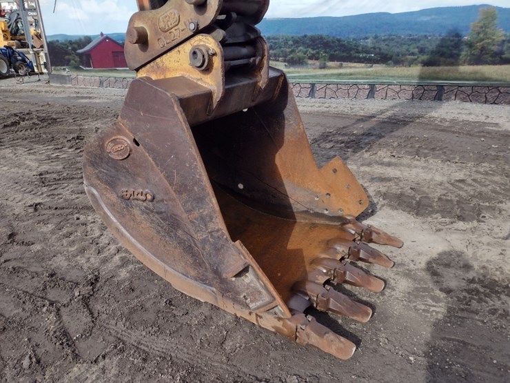 2006-hitachi-zx270-image-14