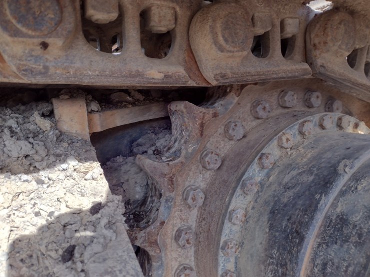 2006-hitachi-zx270-image-31