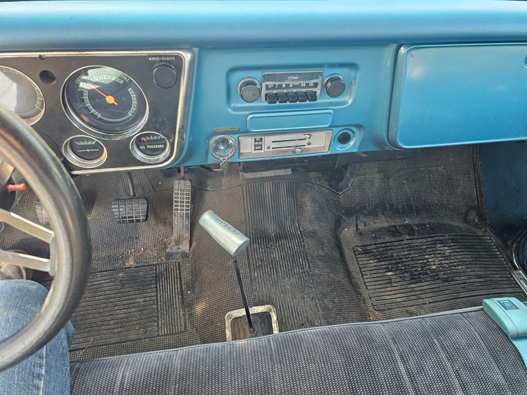 1970-chevrolet-c10-image-41