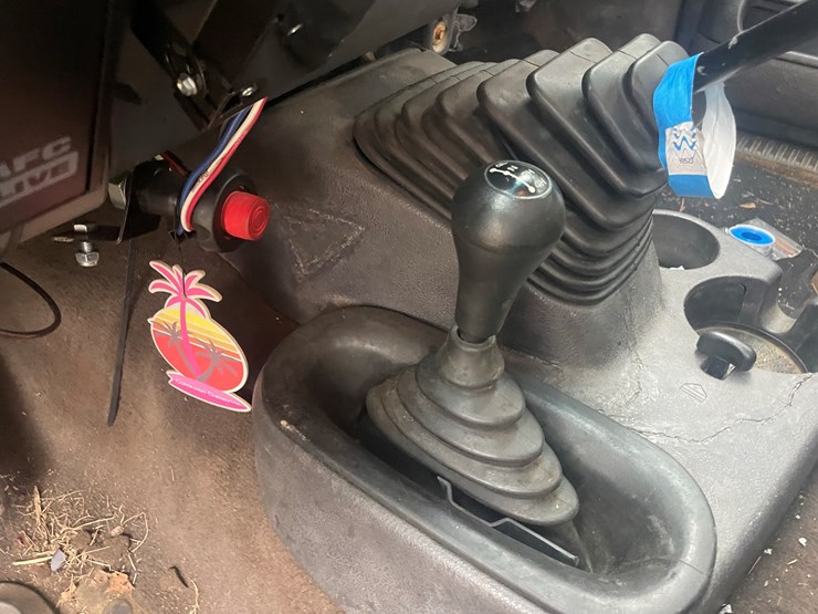 1997-dodge-2500-image-29