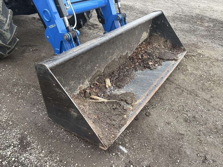 new-holland-powerstar-90-image-12