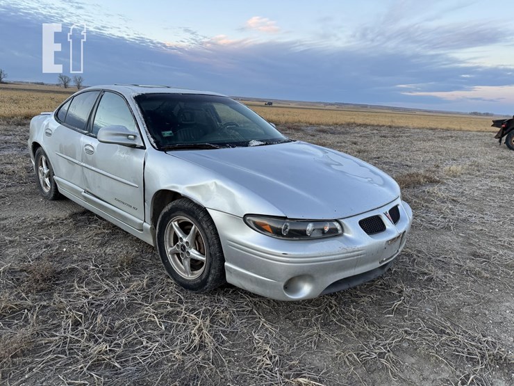2003-pontiac-grand-prix-image-2