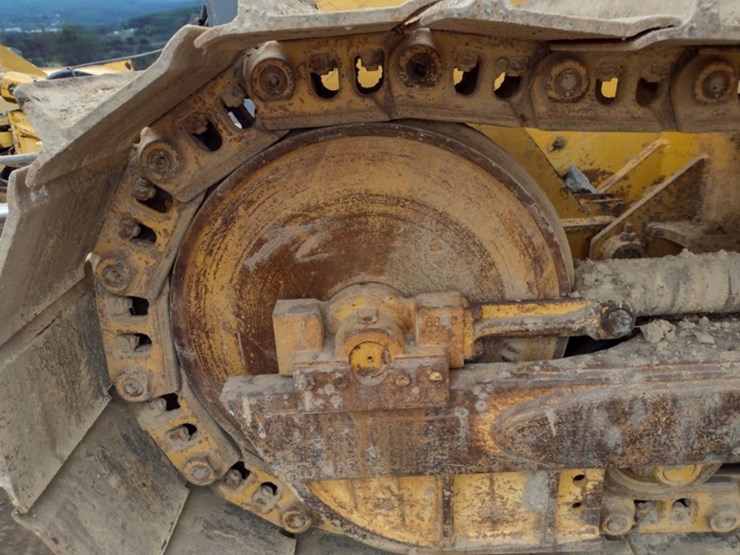 2005-deere-650j-lgp-image-23