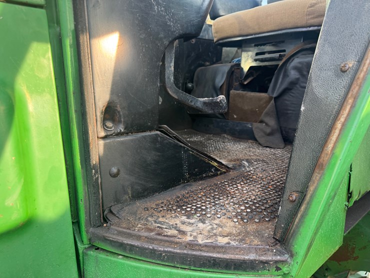 john-deere-4630-image-20