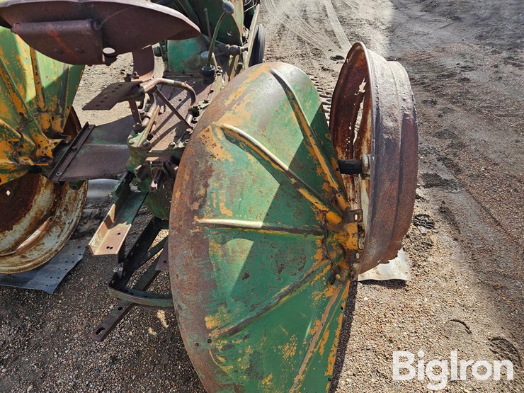 1947-oliver-70-image-18